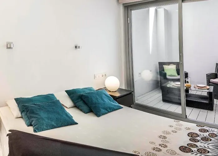 Apartamentos Levante