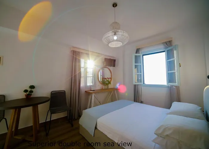 St. Paul'S Bay View Suites