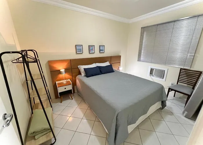 Apartamento central c/ Garagem e Wi-fi