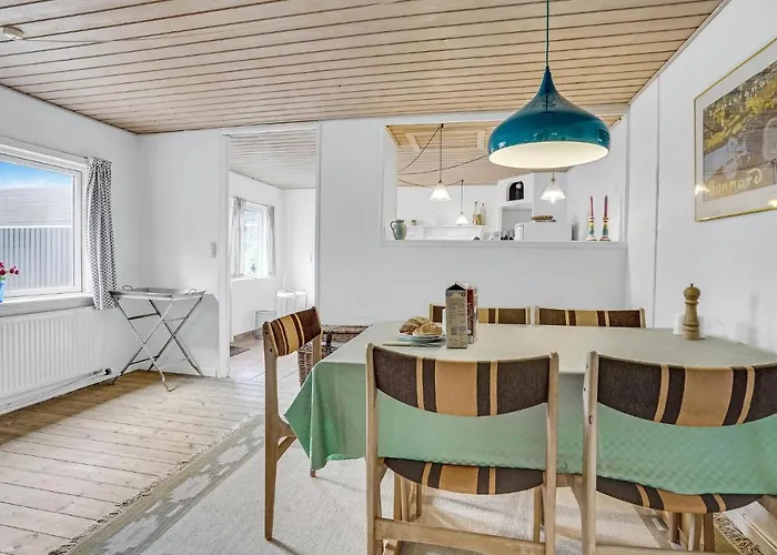 Wunderschöne Wohnung In Blokhus Mit