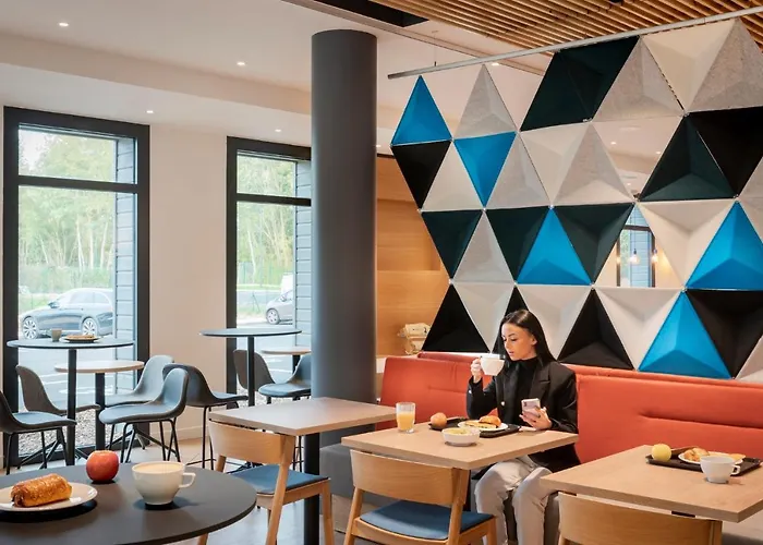 Holiday Inn Express - Marne-La-Vallee Val D'Europe By Ihg