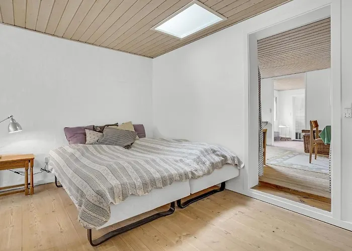 Wunderschöne Wohnung In Blokhus Mit