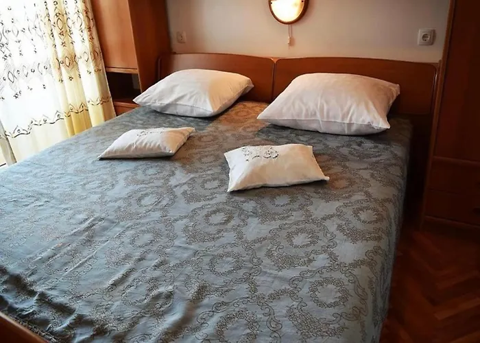 Apartment Eufemija-Rab