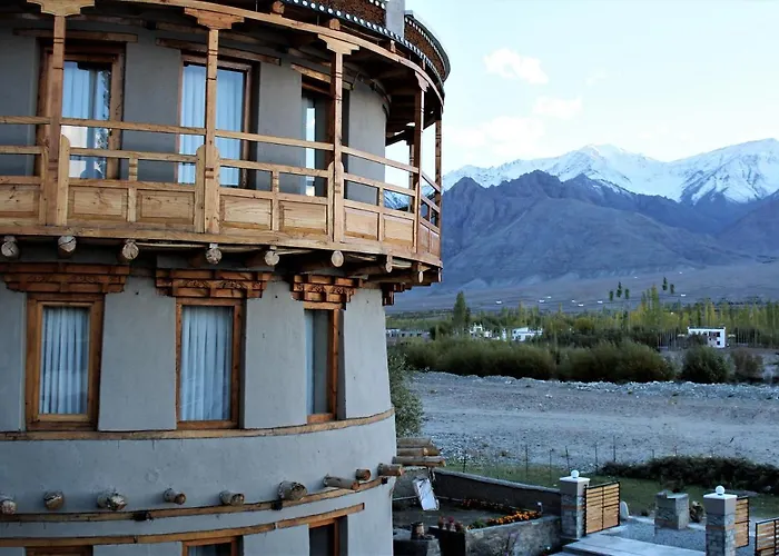 Dakpa House Ladakh