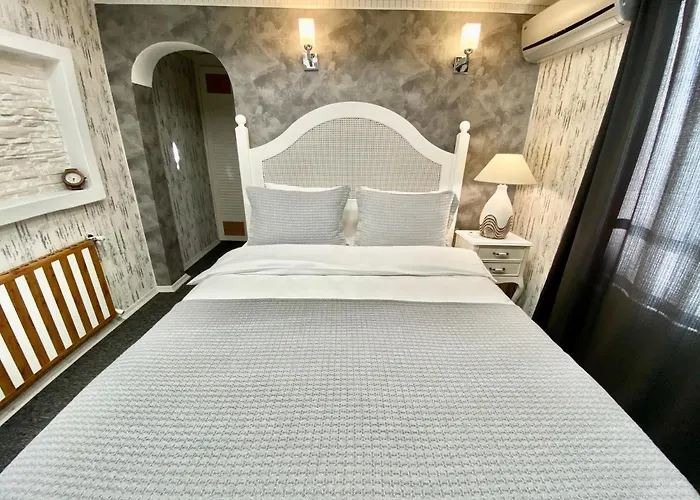 Peri Boutique Hotel