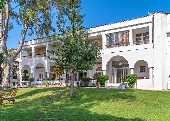 Arco Beach Hotel