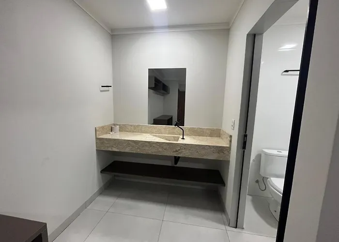 Deluz Hotel