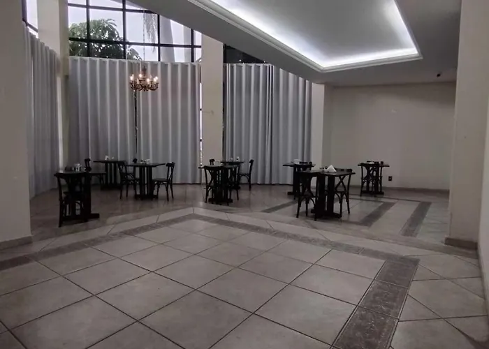 Summit Inn Hotel Pouso Alegre