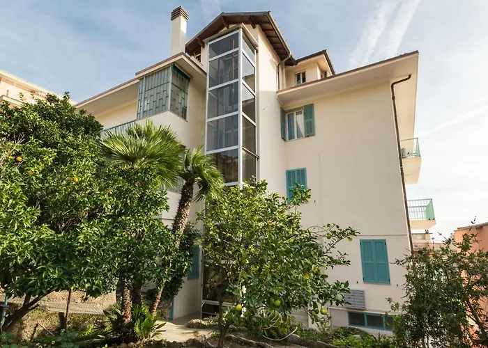 Casa Acqua Marina - 1 Min From The Sea, Wi-Fi & Air Conditioning, Sea View Balcony