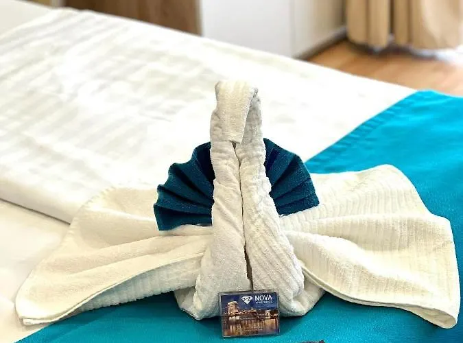 Star Apartments With Free Parking