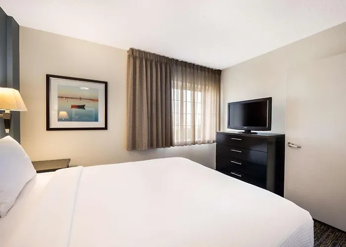 Sonesta Simply Suites Garden Grove Anaheim