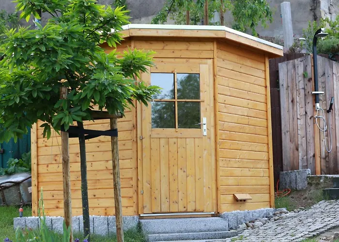 Ferienhof Gräfe - 3-Seiten Hof mit großem Garten, Pool&Sauna