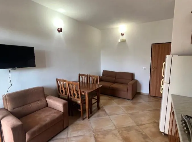 Kamberi Hotel & Apartments 2