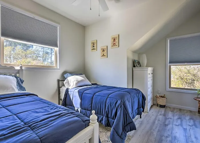 East Bay Vacation Rental W/ Dock!