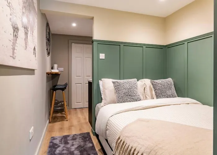 The Hideaway By The Sea - Free Parking