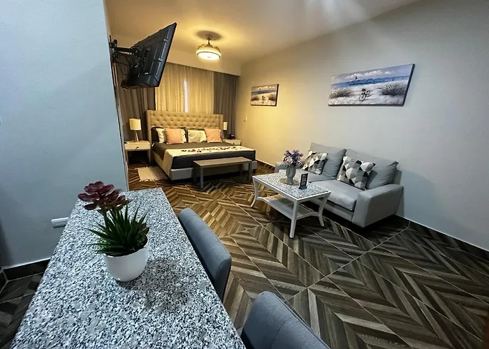 Hotel Monarca