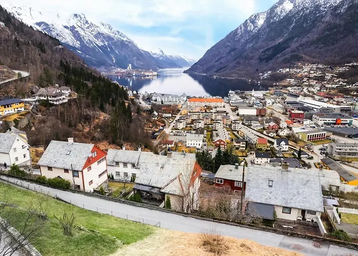 Odda View - 4BR&2BR&1BR - B11