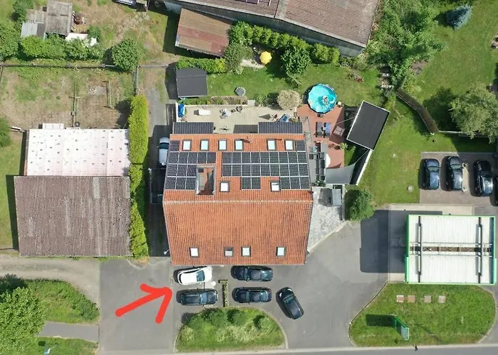 Kornhaus - schöne Ferienwohnung mit Pool, Kamin und Terrasse