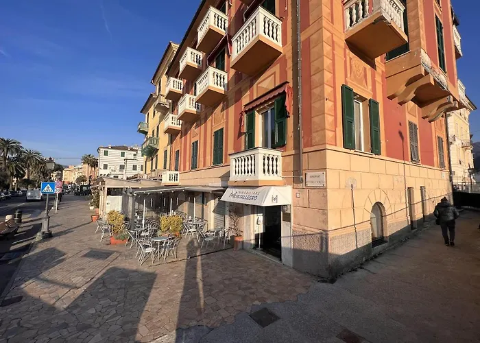 Welcome Riviera - Al Castello-Vista Mare -Romantico E Centrale A 20 Metri Dal Mare-Toll Parking At 20 Euro Per Day To Be Booked In Advance -Subject To Availability