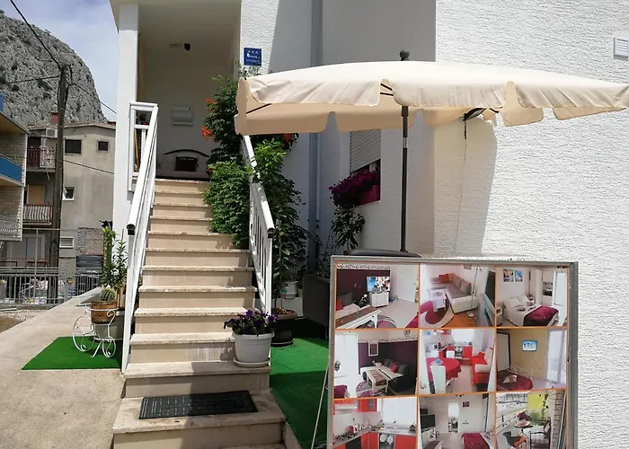 Apartments Jadra Omis