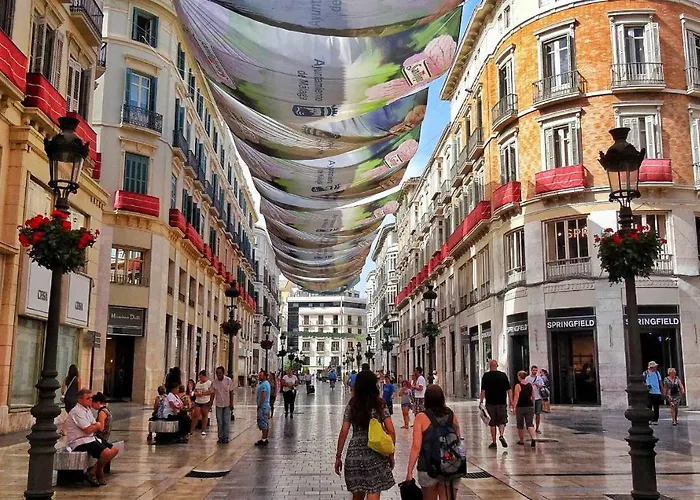 La Farola Centro de Málaga con Parking 445 Max