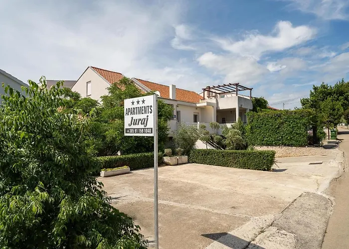 Apartments Juraj