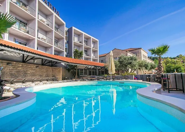 Hotel Lumbarda