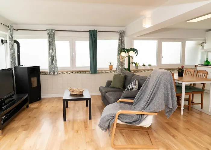 2 Bedroom Apartment House - Sol Do Murtal