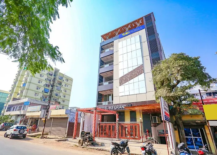 Fabhotel Ks Grand