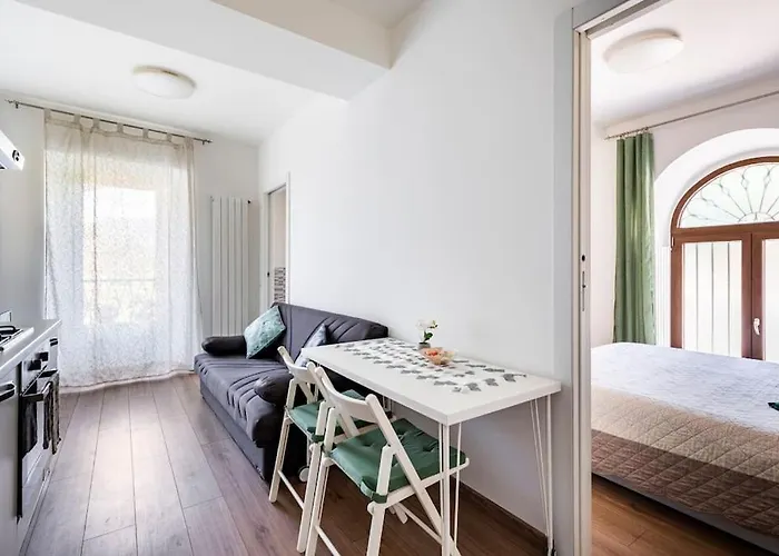 Clelia'S Apartment