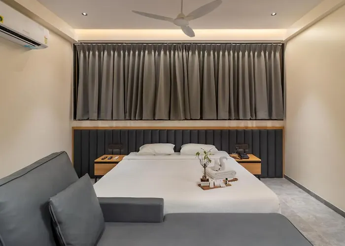 Hotel Padmawati Grand