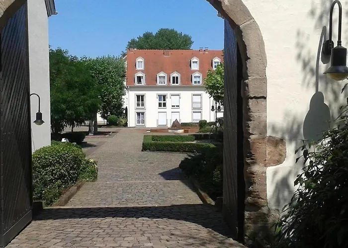 AMF Ferienwohnungen historischer Soutyhof