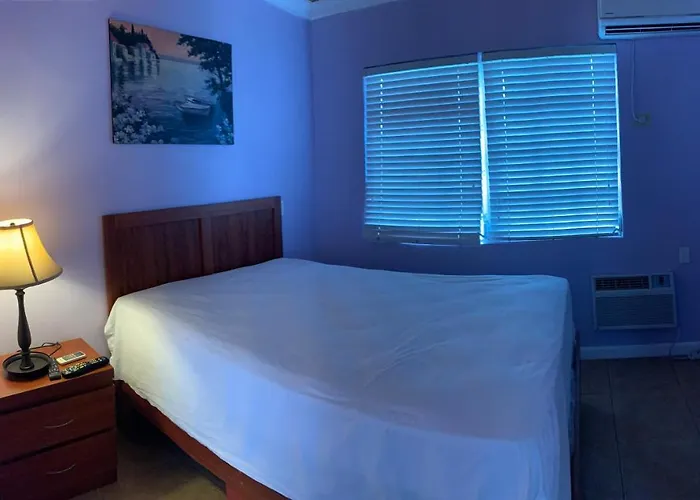 Bay Inn Estates