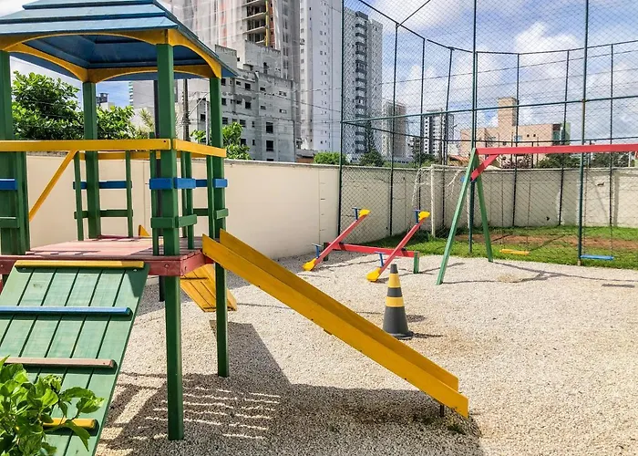 Apt 300 m da praia próximo ao Beto Carrero
