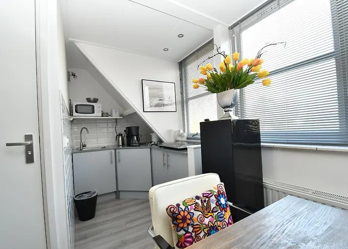 Vrijvakantiehuis Roosjesweg 1A