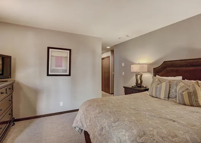 Remodeled 2Br Condo, Private Balcony With Beaver Creek Mountain View