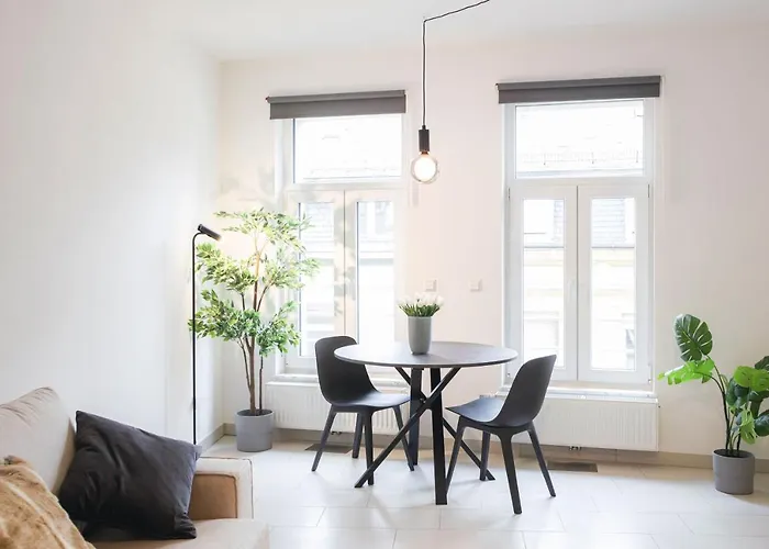 Origer Apartments By Rentaroo