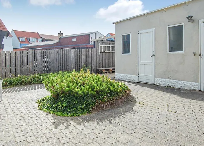 1 Bedroom Lovely Apartment In Hirtshals