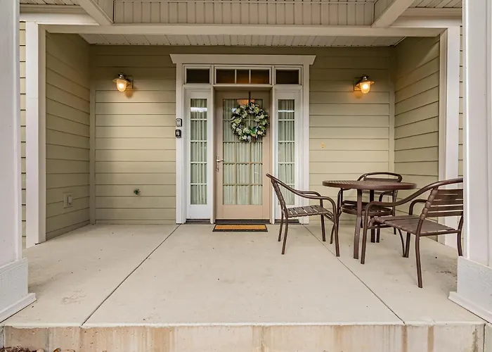 Two Bedroom Villa In The Heart Of Branson