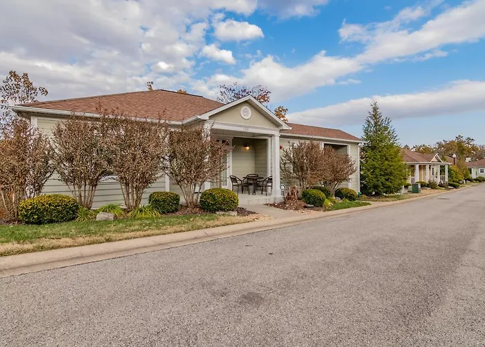 Two Bedroom Villa In The Heart Of Branson