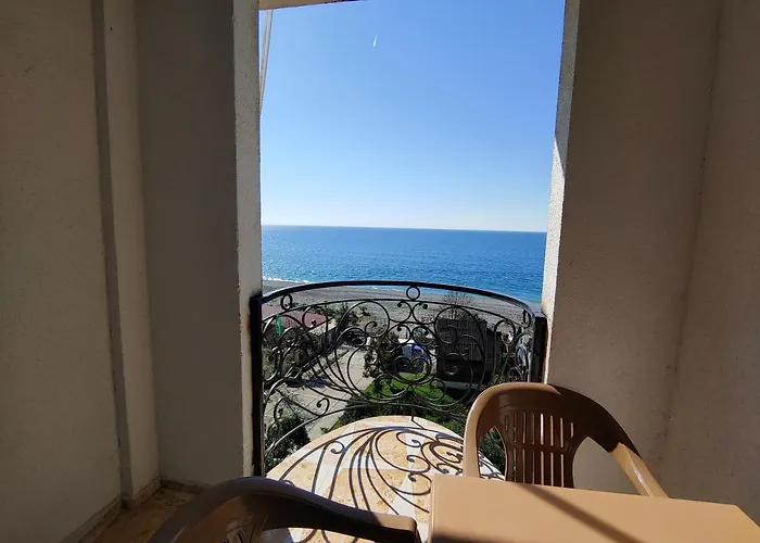 Hotel Kvariati Nugo