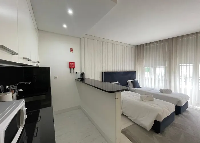 Porta Nova Historic Center - Apartments Collection By Perpetual Relax