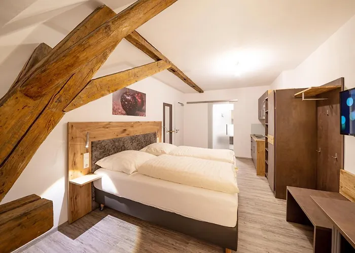 Gasthof Pension Zum goldenen Hirschen