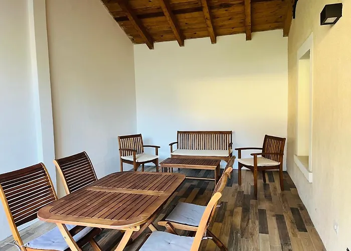 Albola Suite Holiday Apartments