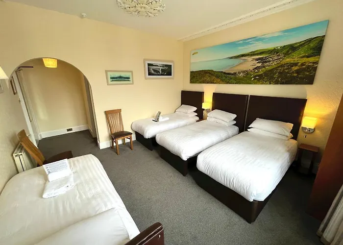 Buccleuch Arms Hotel