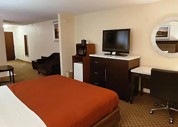 Home Inn & Suites