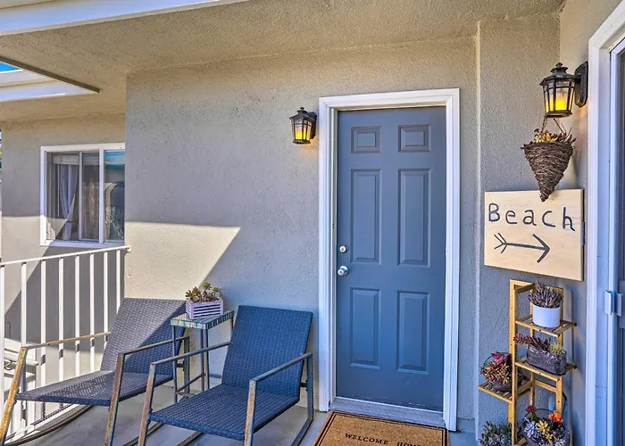 Newport Beach Vacation Rental - Short Walk To Pier