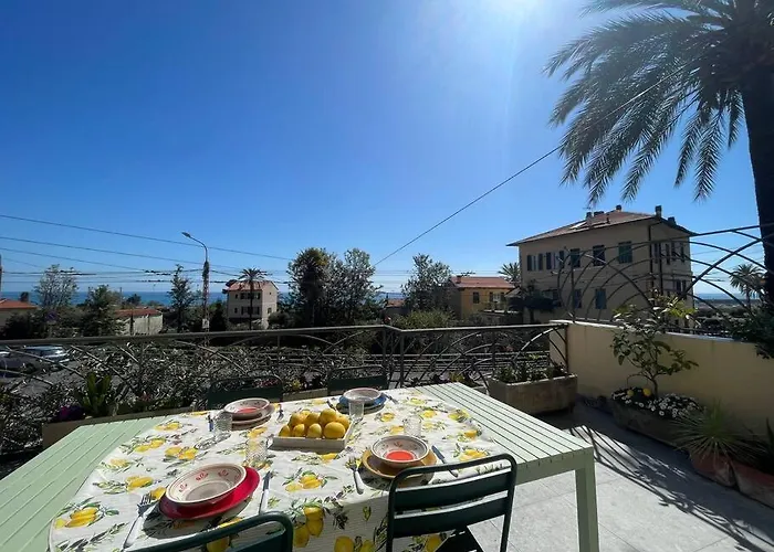 Casa Visconti, Bordighera, Vista Mare