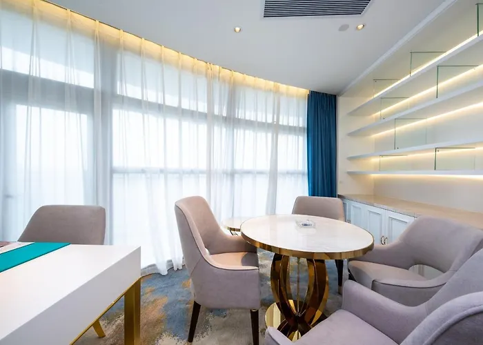 Wuhu Suning Universal Hotel