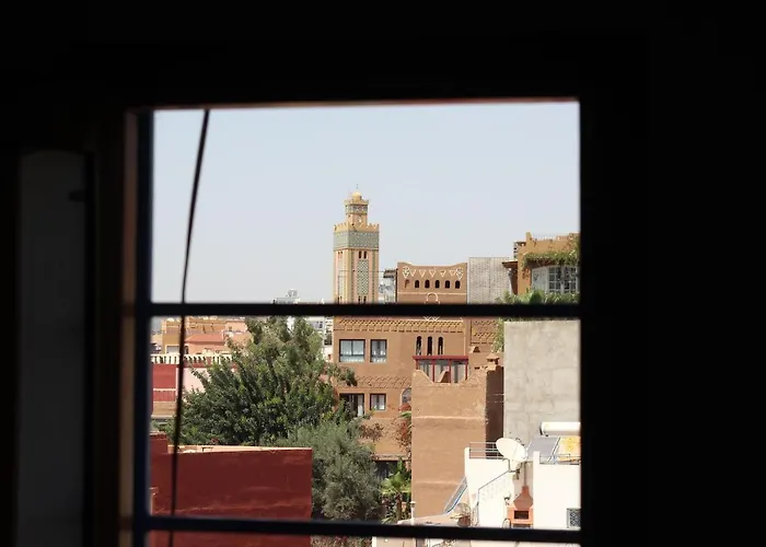 Tamraght White Hostel